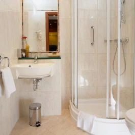 Lions Garden Hotel Budapest - Szobák