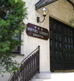 Hotel Lucky