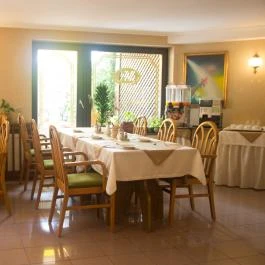 Hotel Molnár Budapest - Vendéglátás