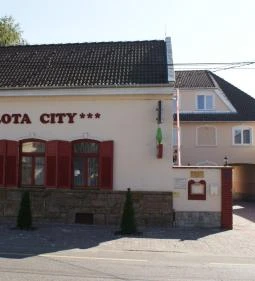 Hotel Palota
