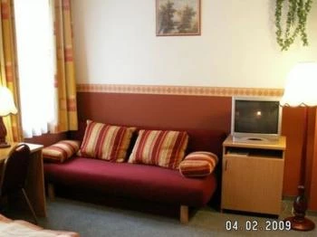 Hotel Queen Mary Budapest