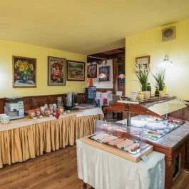 City Hotel Unió Budapest - Vendéglátás