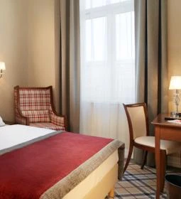 Mirage Fashion Hotel