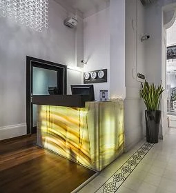 Opera Garden Hotel & Apartments