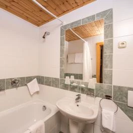 Petneházy Club Hotel Budapest - Szobák