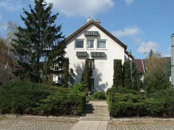 Sas Club Hotel Budapest
