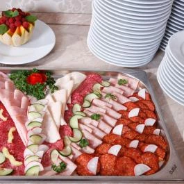 Six Inn Hotel Budapest - Vendéglátás