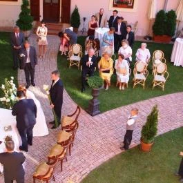 St. George Residence Hotel Budapest - Medence/kert