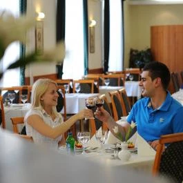Tulip Inn Budapest Millennium Budapest - Vendéglátás