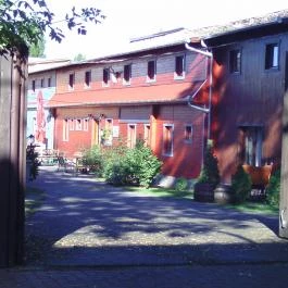 Williams Village Bowling & Country Club Budapest - Külső kép