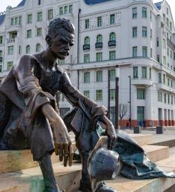 József Attila szobra 