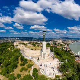 Szabadság szobor Budapest - Egyéb