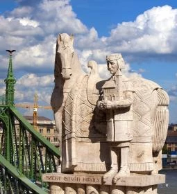 Szent István-szobor