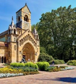 Jáki Szent László kápolna 