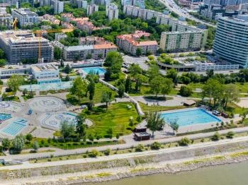 Dagály Termálfürdő, Strandfürdő és Uszoda, Duna Aréna Budapest