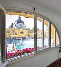 Széchenyi Gyógyfürdő és Uszoda