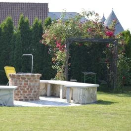 EMAN Apartmanház Bük, Bükfürd? - Medence/kert