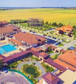 Caramell Premium Resort