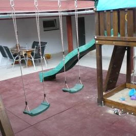 Hegyalja Apartman Cák - Medence/kert