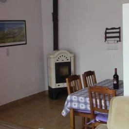 Hegyalja Apartman Cák - Vendéglátás