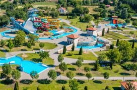 Aqua Centrum Csúszdapark Cegléd