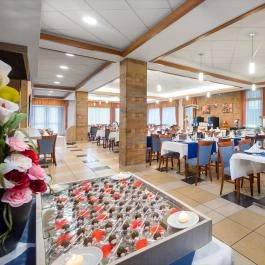 Hotel Aquarell Cegléd - Vendéglátás