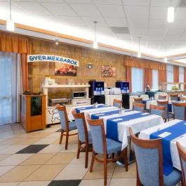 Hotel Aquarell Cegléd - Vendéglátás