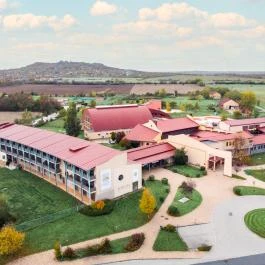 Vulkán Wellness Hotel és Kemping Celldömölk - Külső kép