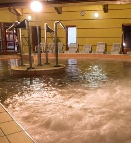 Vulkán Wellness Hotel és Kemping