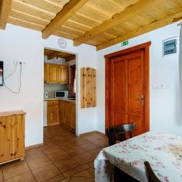 Touring Faházak Cserkeszőlő - Egyéb