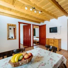 Touring Faházak Cserkeszőlő - Egyéb