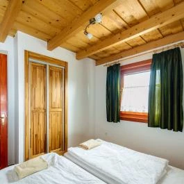 Touring Faházak Cserkeszőlő - Egyéb