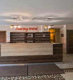 Touring Hotel