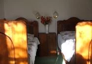 Apartman Vörösdombi Vendégház Cserkút