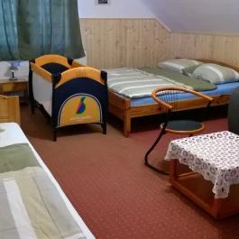 Jakab-hegy Vendégház Cserkút - Szobák