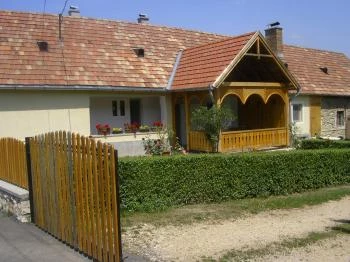 Dévényi Vendégház Csesznek