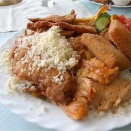 Pollushof Panzió Csolnok - Vendéglátás