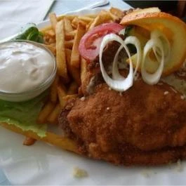 Pollushof Panzió Csolnok - Vendéglátás