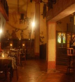 Bohém Kávéház és Étterem