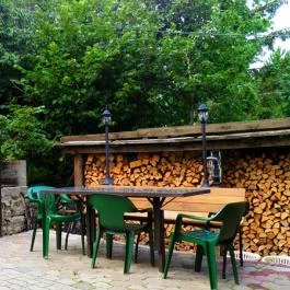 Gallai Apartman Csopak - Medence/kert