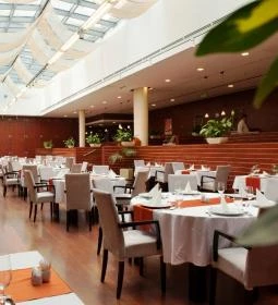 Átrium Étterem - Hotel Lycium