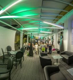 Csokonai Söröző & Étterem