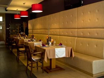 Erdőspuszta Club Hotel - Fenyves Vendéglő Debrecen