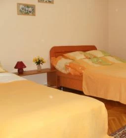 Dózsa Magánszállás