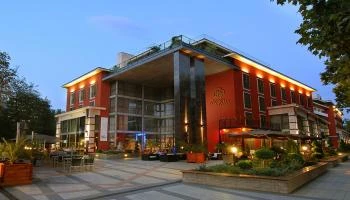 Hotel Divinus Debrecen