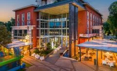 Hotel Divinus, Debrecen