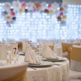 Hotel Lycium Debrecen - Vendéglátás