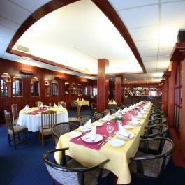 Hotel Nagyerdő Debrecen - Vendéglátás