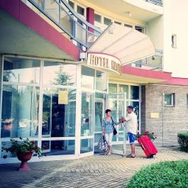 Hotel Nagyerdő Debrecen - Külső kép