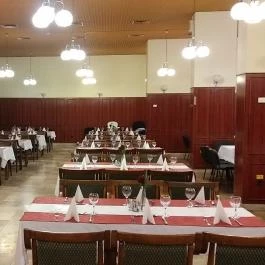 Hotel Nagyerdő Debrecen - Vendéglátás